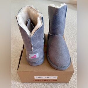 Brand New Kids XL Gray Boots By Liv
